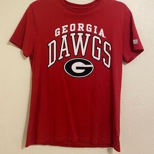 red georgia tee🐶